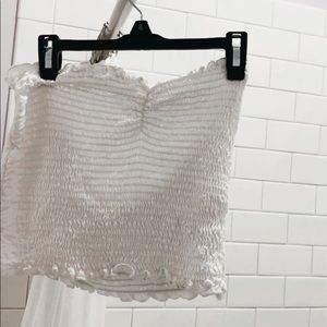 white ruffled urban outfitters tube top!♡︎